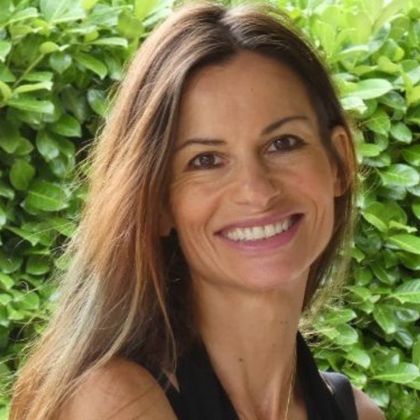 Hélène Cherrier, professeure renommée de marketing rejoint le campus de Raleigh