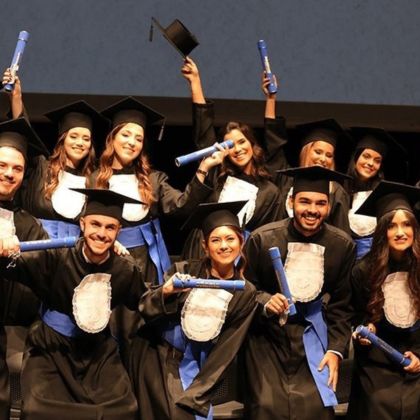 Global BBA : le campus de Belo Horizonte célèbre la remise des diplômes de sa première promotion !