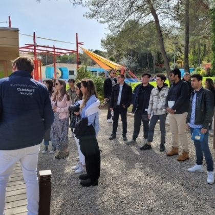 Les étudiants du MSc Luxury Hospitality and Innovation en visite