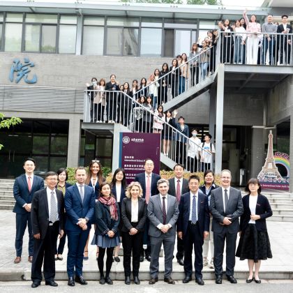 Consul General of France in Shanghai visits SKEMA's Nanjing campus